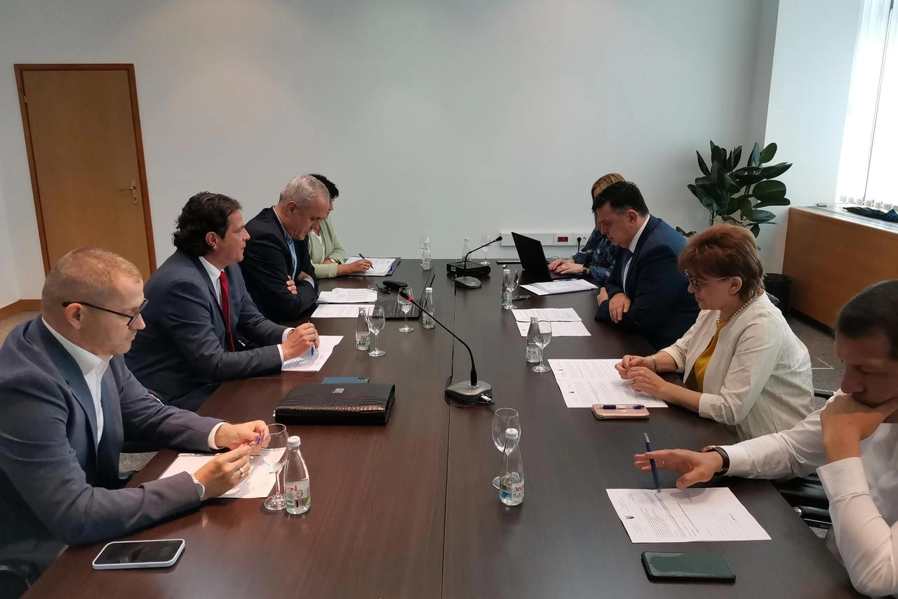 Usvojena odluku o trošarinama na cigarete i duhan